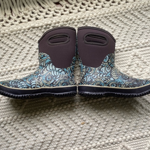 Bogs - Picture 3 of 10